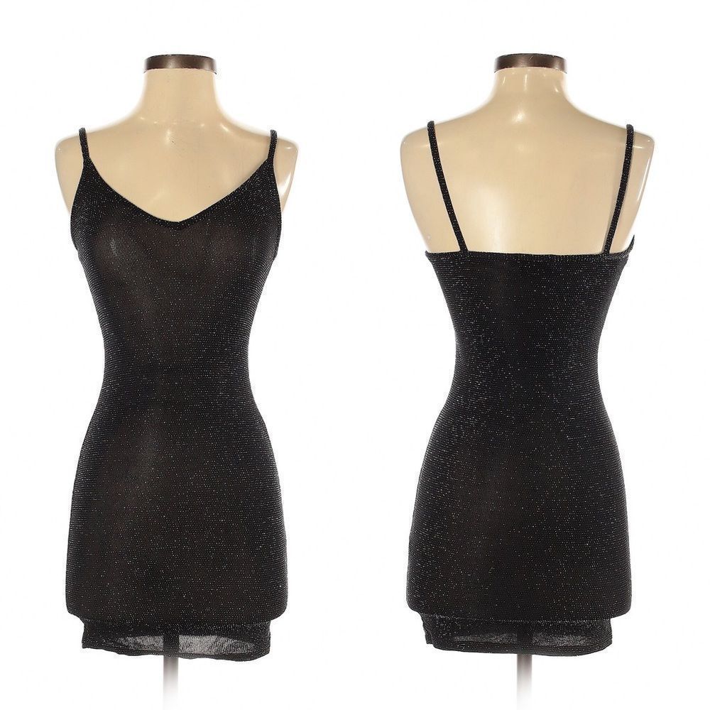 PrettyLittleThing | Black Cocktail Dress